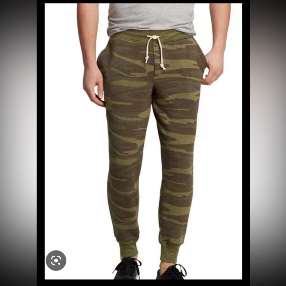 NWOT Alternative Camo Joggers
